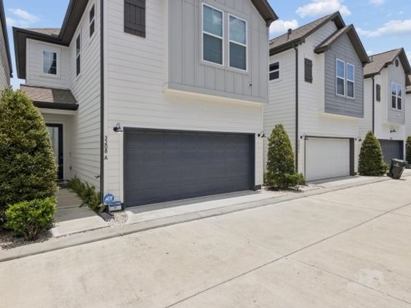 3208 Bostic Street A, Houston TX 77093