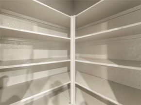 9515 Summer Laurel Lane, Houston TX 77088