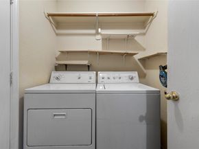 9515 Summer Laurel Lane, Houston TX 77088