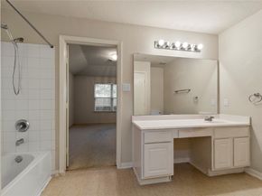 9515 Summer Laurel Lane, Houston TX 77088