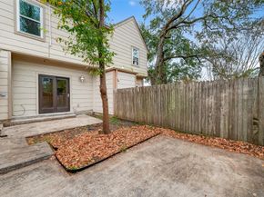 811 Threadneedle Street 258, Houston TX 77079