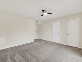 811 Threadneedle Street 258, Houston TX 77079