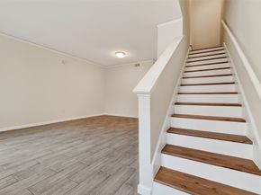 811 Threadneedle Street 258, Houston TX 77079