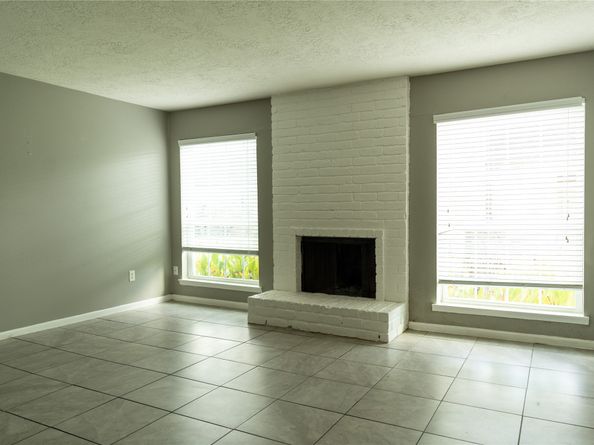 10734 Bexley Drive, Houston TX 77099