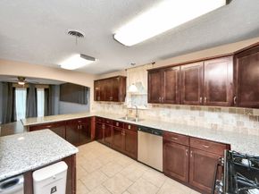 5758 Heron Drive, Houston TX 77033