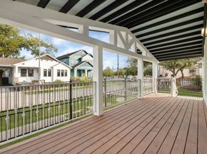 203 Archer Street, Houston TX 77009