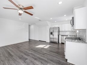 5719 Polly A/B Street, Houston TX 77016