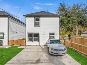 5719 Polly A/B Street, Houston TX 77016