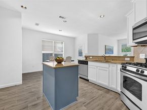 31 Hearthwick Road, Tomball TX 77375