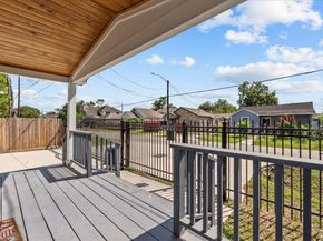 7013 Corsicana Street, Houston TX 77020