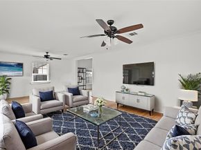 7013 Corsicana Street, Houston TX 77020