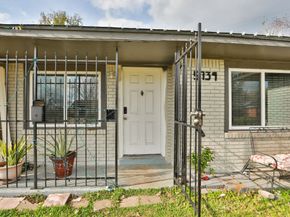 5739 Waterford Drive, Houston TX 77033
