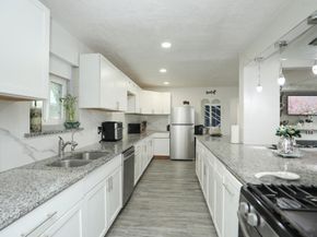 5739 Waterford Drive, Houston TX 77033