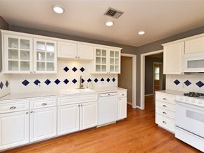 4410 De Milo Drive, Houston TX 77092