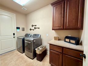 16243 Cascade Caverns Lane, Houston TX 77044