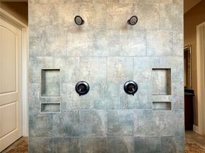 16243 Cascade Caverns Lane, Houston TX 77044