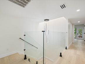 2135 Quenby Street, Houston TX 77005