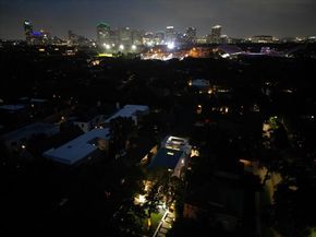 2135 Quenby Street, Houston TX 77005