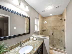 214 Buckeye Drive, Katy TX 77450