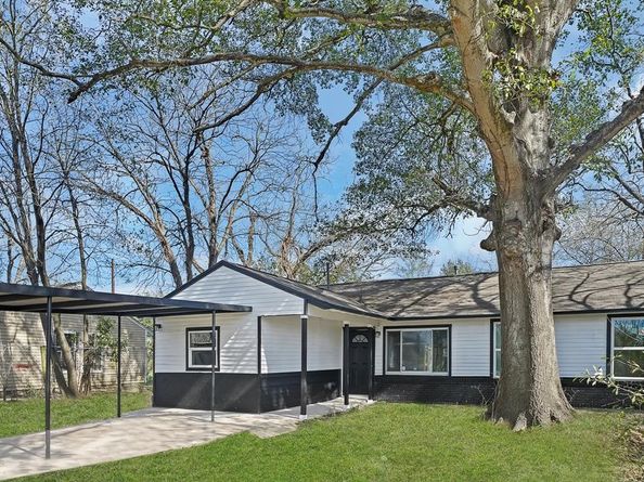 7609 Saint Lo Road, Houston TX 77033