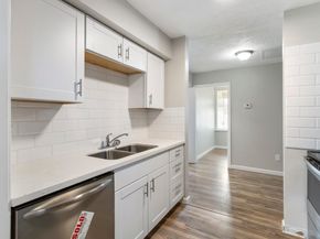 13210 Rockglen Street, Houston TX 77015