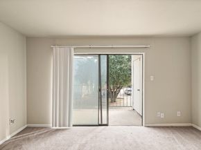 2824 S Bartell Drive 212, Houston TX 77054