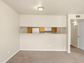 2824 S Bartell Drive 212, Houston TX 77054