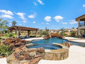 13 Pleasant Shadows Drive, Spring TX 77389