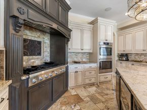 13 Pleasant Shadows Drive, Spring TX 77389