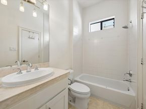 6906 Sewanee Street, Houston TX 77025