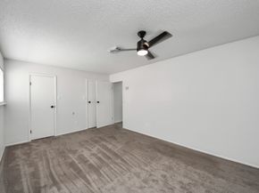 6601 Sands Point Drive 47, Houston TX 77074