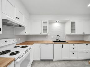 6601 Sands Point Drive 47, Houston TX 77074