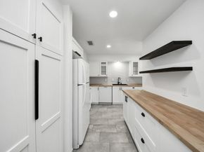 6601 Sands Point Drive 47, Houston TX 77074