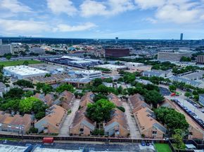 6601 Sands Point Drive 47, Houston TX 77074