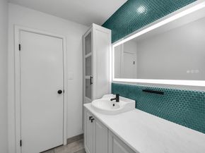 6601 Sands Point Drive 47, Houston TX 77074