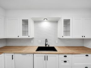 6601 Sands Point Drive 47, Houston TX 77074