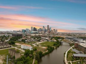 611 N Live Oak Street, Houston TX 77003