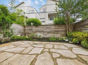 1526 Vermont Street, Houston TX 77006