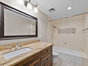 14 Greenway Plaza 17Q, Houston TX 77046