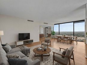 14 Greenway Plaza 17Q, Houston TX 77046