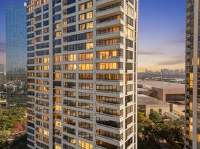 14 Greenway Plaza 17Q, Houston TX 77046
