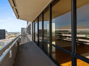 14 Greenway Plaza 17Q, Houston TX 77046