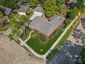 2002 Firtree Way, Houston TX 77062