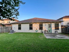 16750 Bending Creek Lane, Friendswood TX 77546