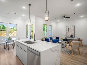 4201 Oats Street B, Houston TX 77020
