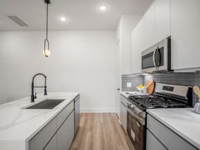 4201 Oats Street B, Houston TX 77020