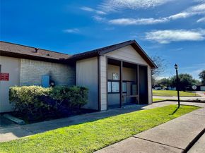 12400 Brookglade Circle 63, Houston TX 77099