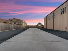 4119 Allen St, Houston TX 77007
