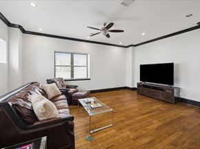 4119 Allen St, Houston TX 77007