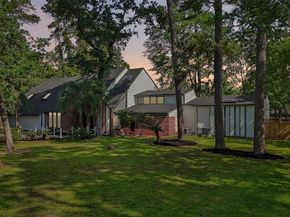 1211 Golden Bear Lane, Kingwood TX 77339
